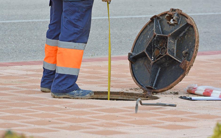 pompe déboucheur wc Crosne